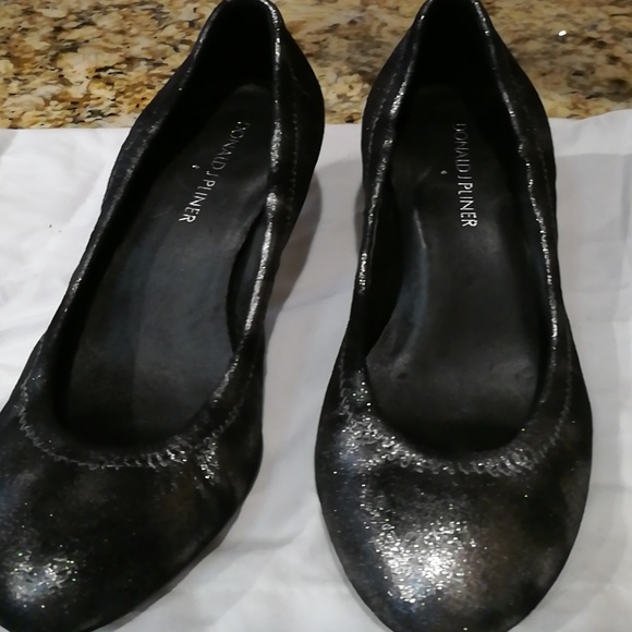 donald pliner kitten heels